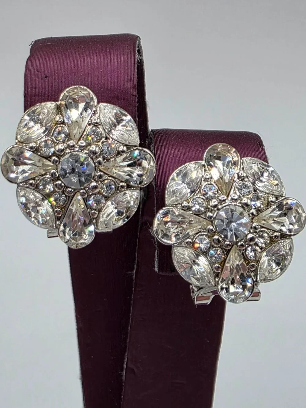 Vintage LIZ CLAIBORNE Round Pave Rhinestone Rhodium Plated Silver Clip Earrings